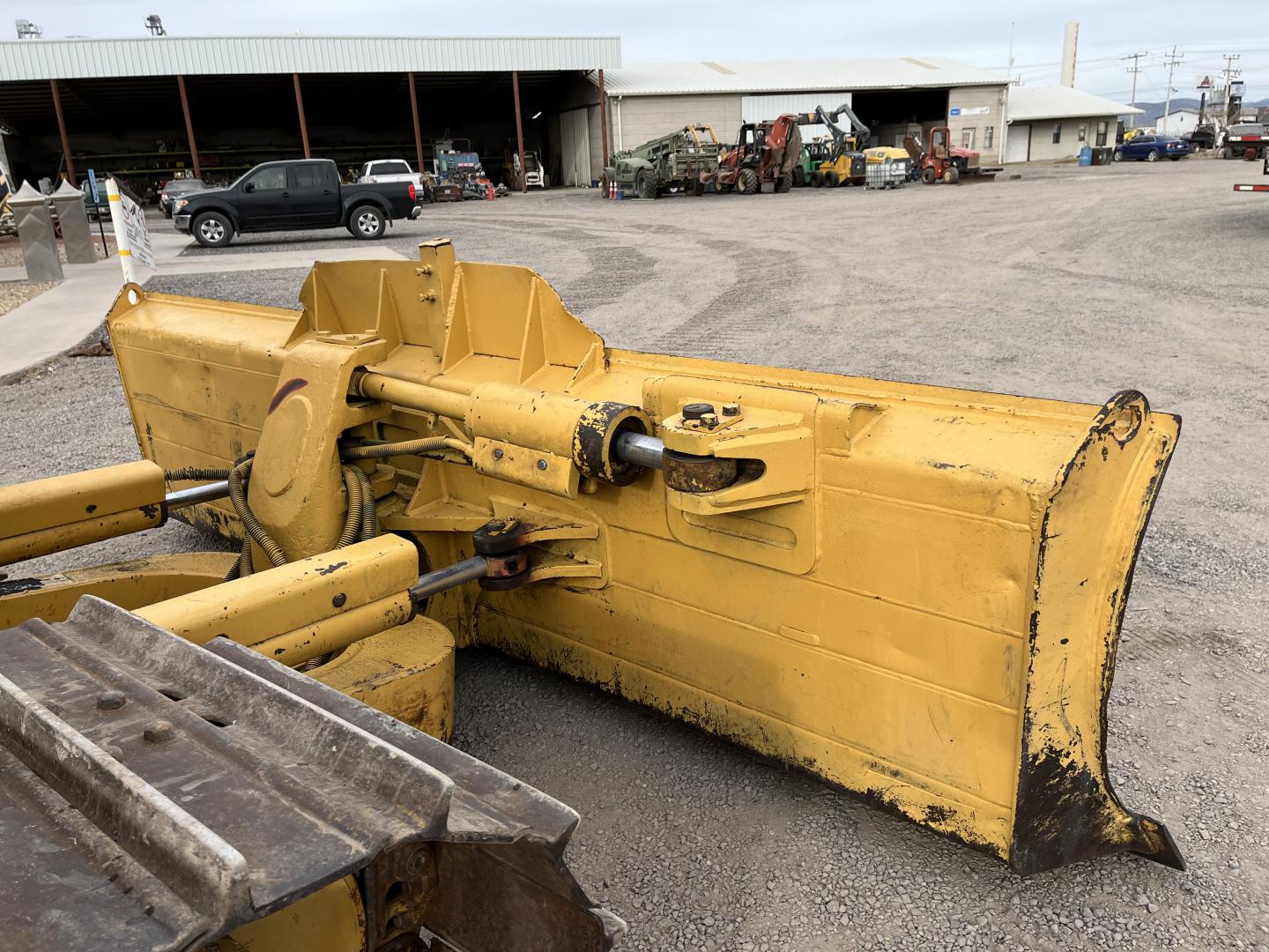 ./imagenes/INVOICE/2019/17240/TAPADOR FRONTAL CATERPILLAR D6M LGP (9).JPG